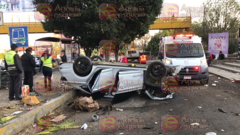 Aparatoso accidente en la avenida Morelos Norte, frente al Pabellón Don Vasco