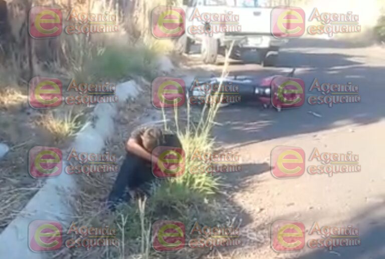 Choque entre una motocicleta y un vehículo de alquiler deja una mujer fallecida y dos heridos graves