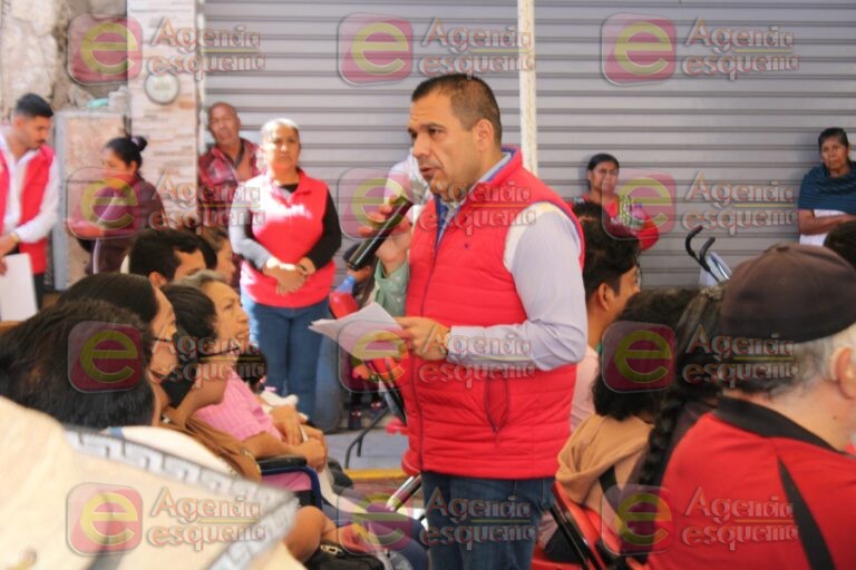 Se benefician 1,800 tarimbarenses con apoyos sociales: Bladimir González