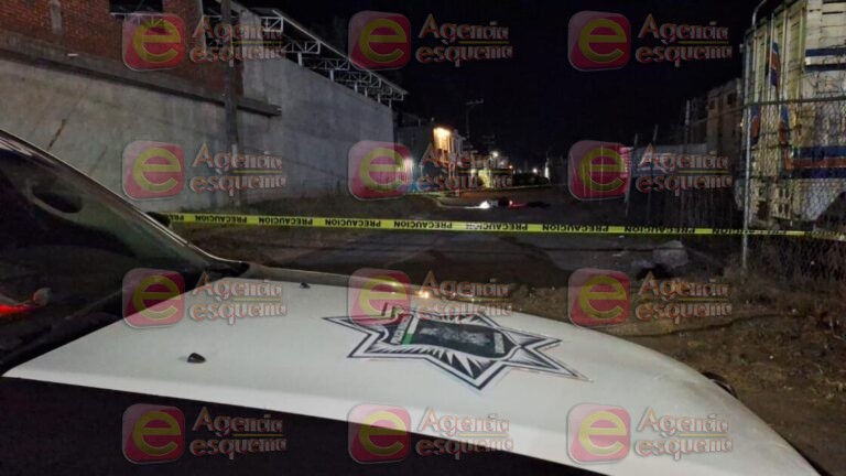 Ejecutan a tiros a motociclista en la colonia Quirindavara, Uruapan.