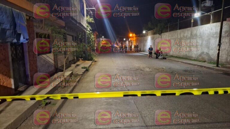 Asesinan a balazos a un joven por fuera de una escuela, en la Tierra y Libertad, Uruapan