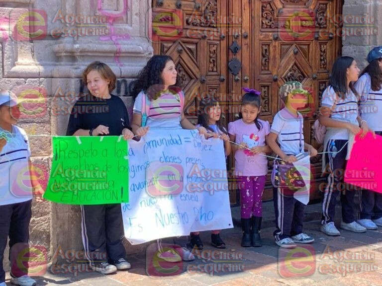 ¡Si hay dinero para conciertos que también haya para la escuela!