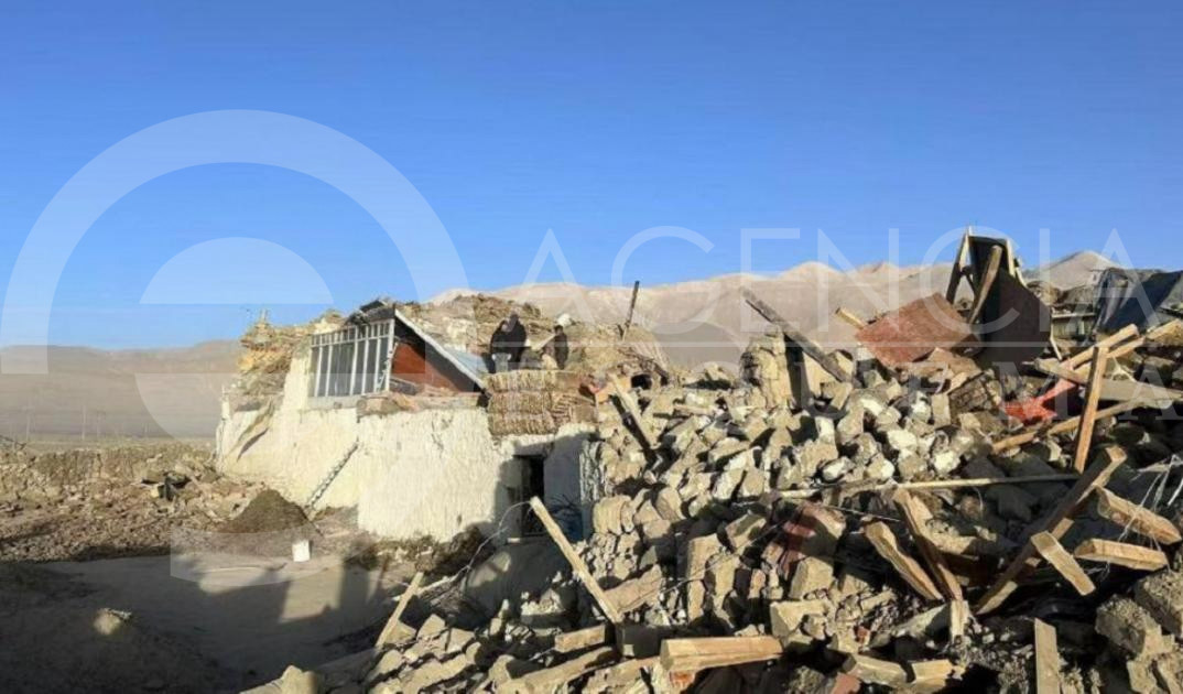 Terremoto 6.8 deja 95 muertos en el Tíbet