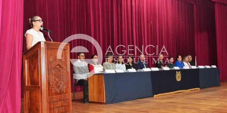 La Universidad Michoacana es grande, es fuerte y se defiende sola: Yarabí Ávila