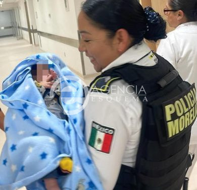 Policía Morelia auxilia con abanderamiento y atención médica a recién nacido en emergencia