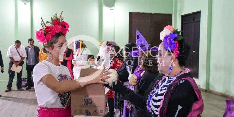 Andrea Rodríguez impulsa en Pátzcuaro el talento y la unión con el Festival de Madrinas y Madrines del Cine de Oro
