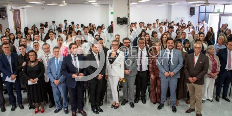 La Medicina es una forma de humanismo en acción, una expresión viva del espíritu nicolaita: Yarabí Ávila