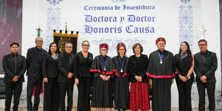 Universidad Michoacana reconoce trayectorias excepcionales, otorga el Grado Doctora y Doctor Honoris Causa