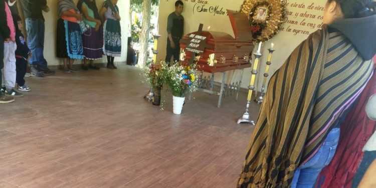 Detenido por Kuaris, fallece en la barandilla de Carapan